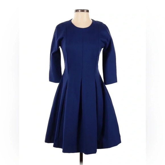 GAP Dresses & Skirts - *Like New* Vintage Gap Designed Crafted Pleat Dress Knee Length w/ pocke…